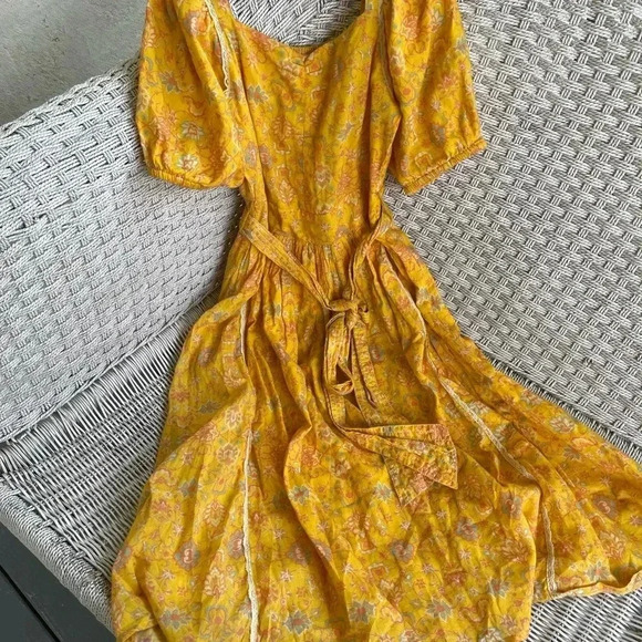 IVY CITY Mini Tuscan Sun Dress 9/10 - Picture 9 of 9